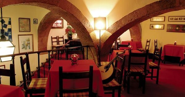 Clube de Fado, Sé, Lisboa - Mygon